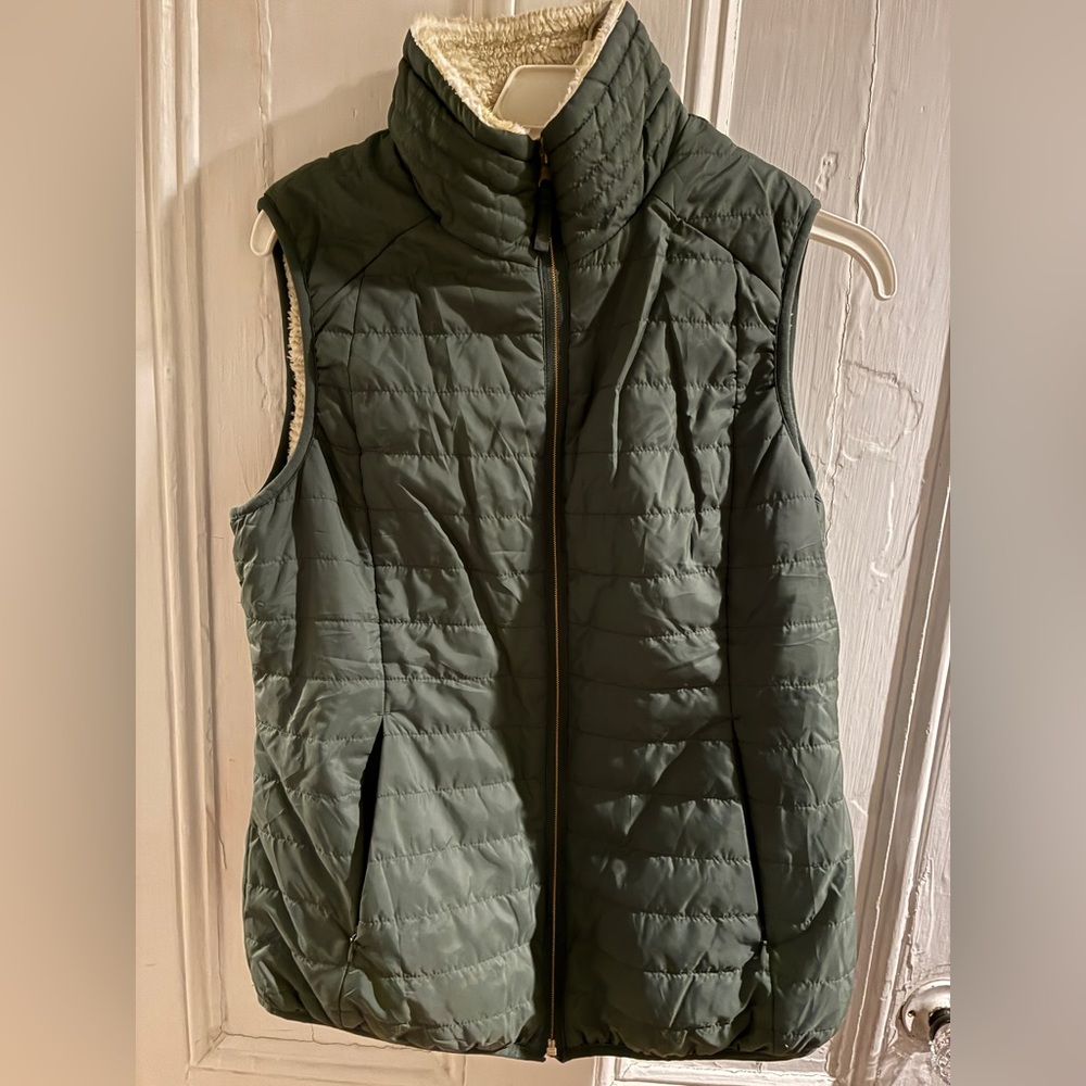 Stoic Women's Quilted Green Vest